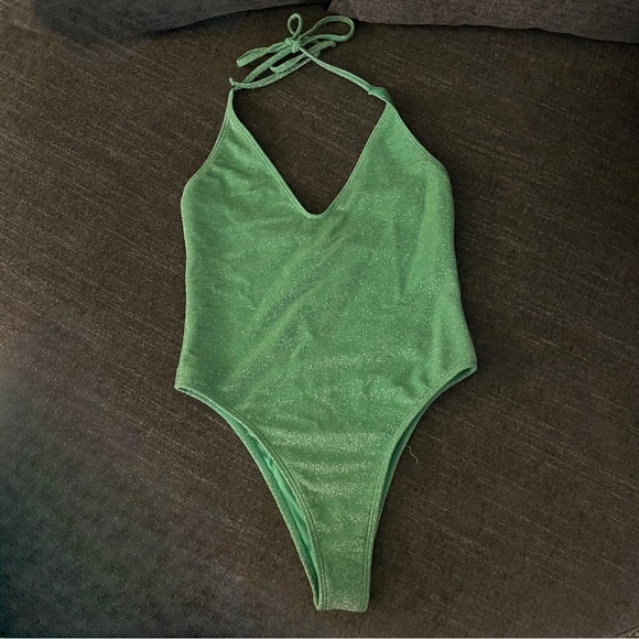 3/$25 NWT Forever 21 Shimmer Halter One-Piece Swimsuit - Small - Picture 6 of 12